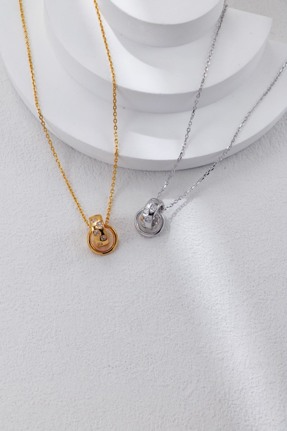 Modern elegant necklace S925