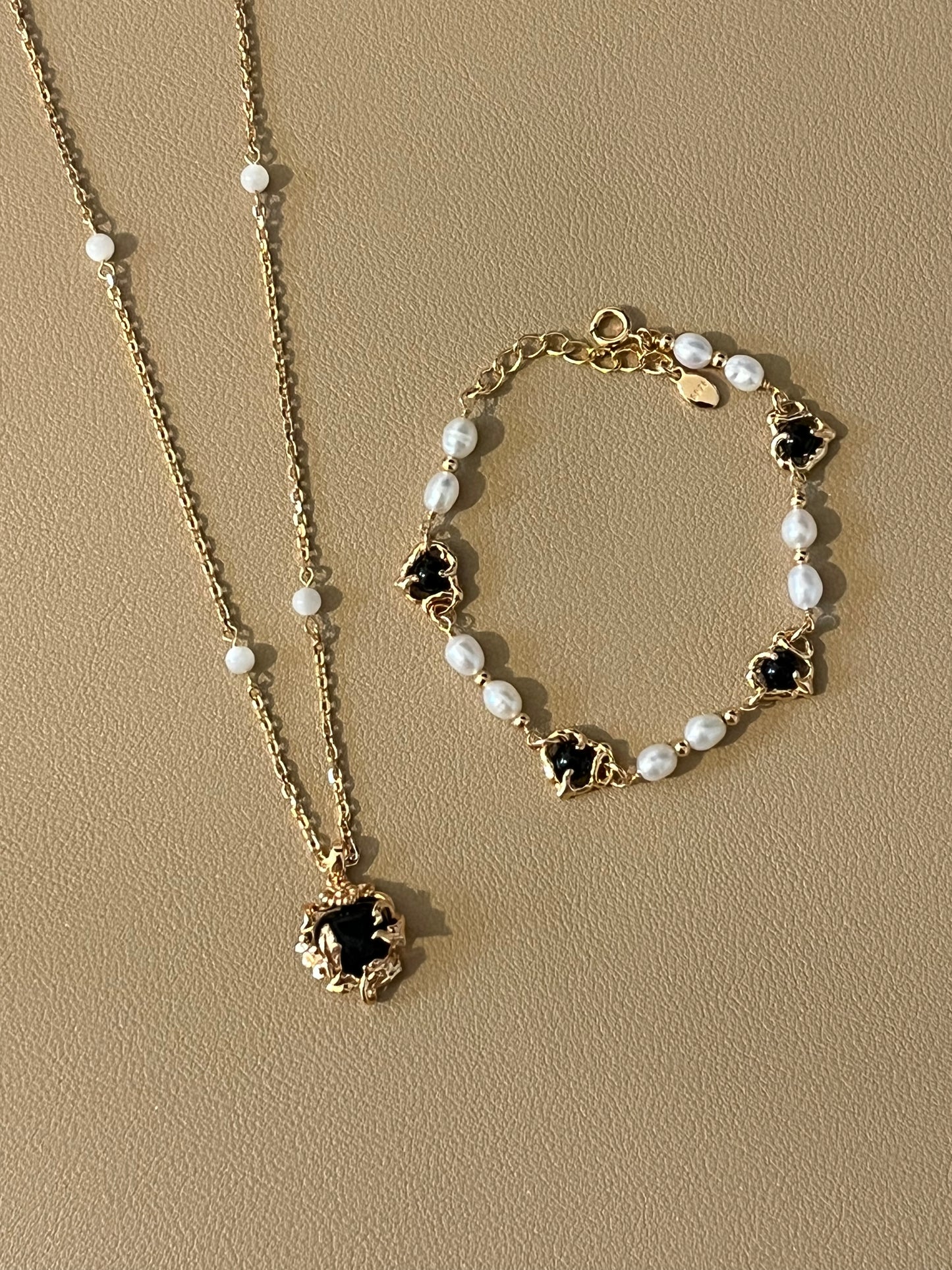 Onyx-Black Agate Necklaces S925