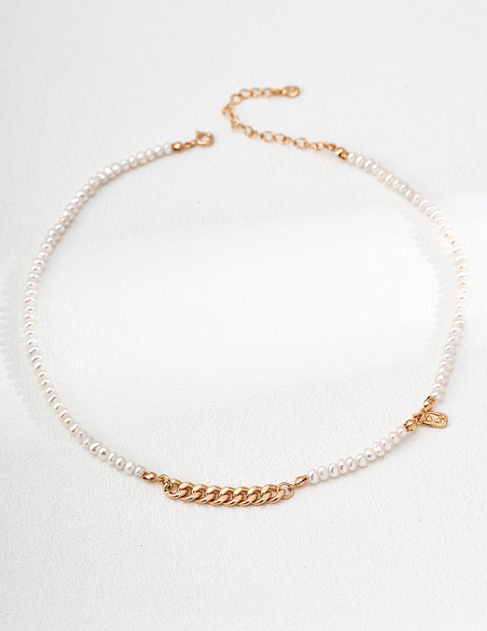 Nature Pearl Necklace Autumn 2025