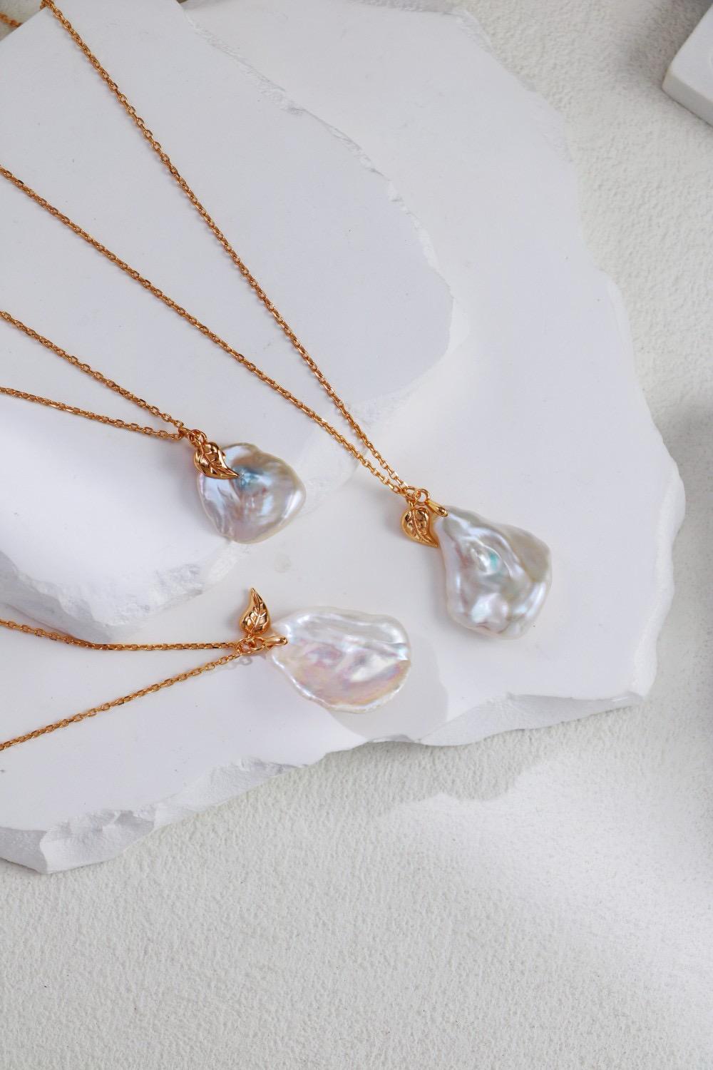 Petal Pearl Necklace S925