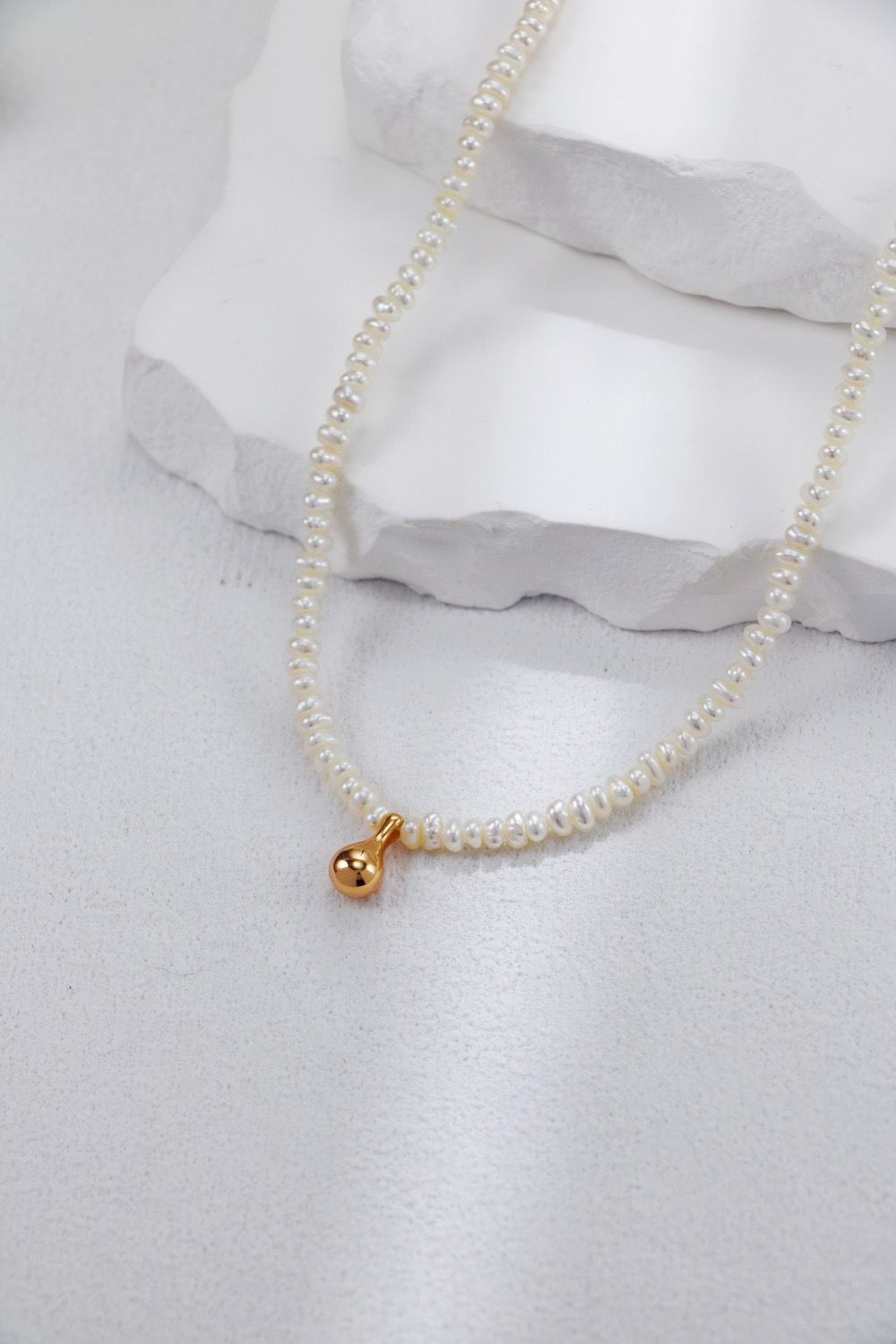 Elegant Nature Pearl Necklace S925